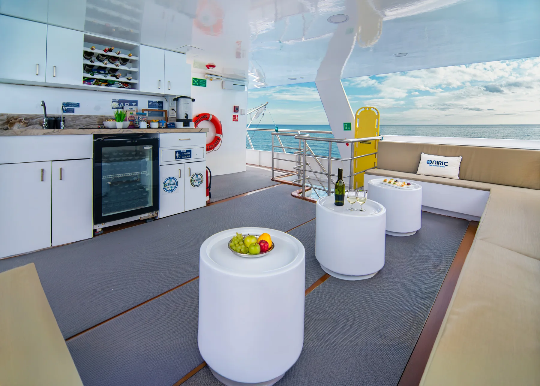 Aqua ship photo 2