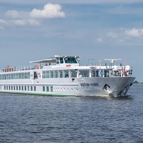ms Victor Hugo
