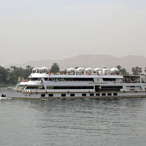Sanctuary Sun Boat III
