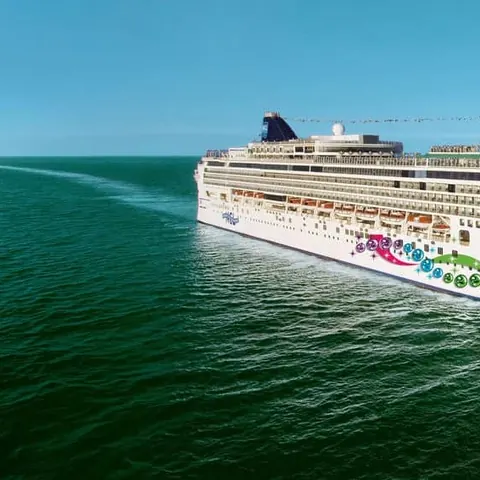 Norwegian Pearl