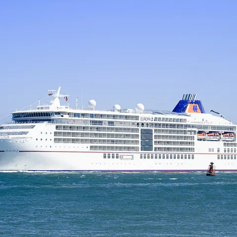 MS EUROPA 2
