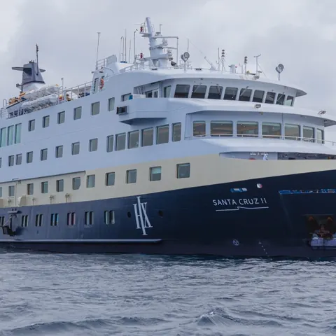 MV Santa Cruz II Galapagos