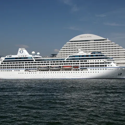 Oceania Nautica-Aurelia