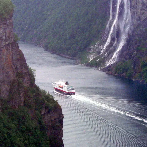 MS Kong Harald