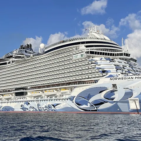 Norwegian Prima