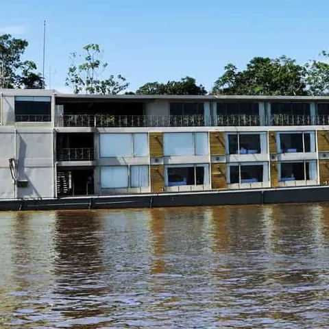 Delfin 3 Amazon