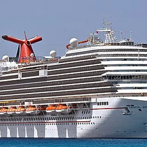 Carnival Breeze